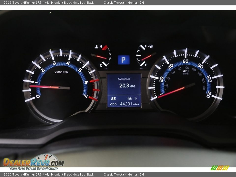 2016 Toyota 4Runner SR5 4x4 Midnight Black Metallic / Black Photo #8
