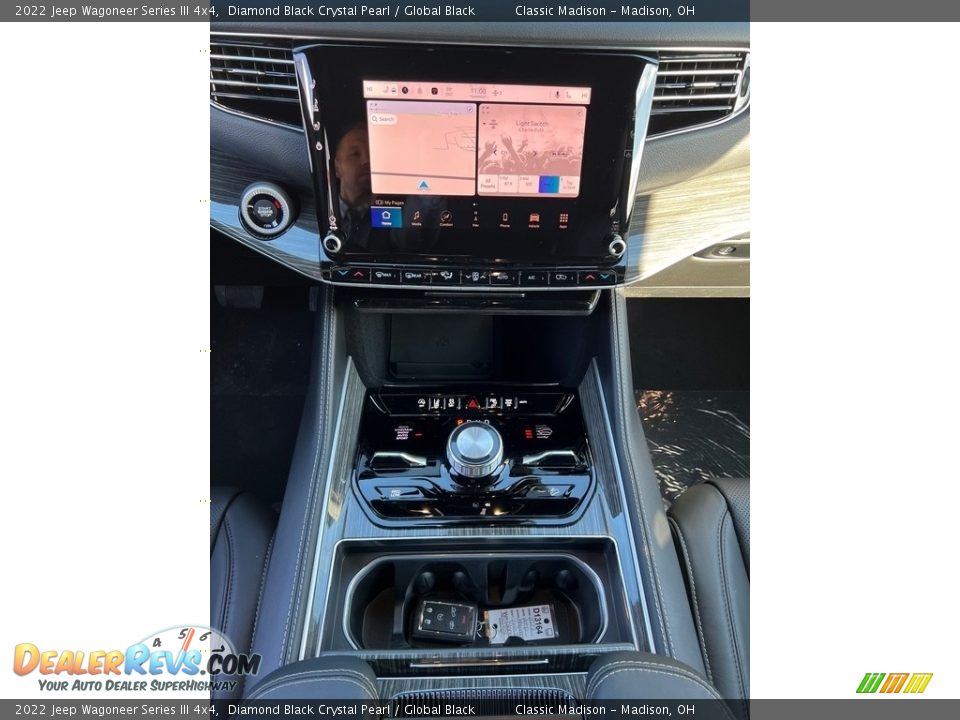 2022 Jeep Wagoneer Series III 4x4 Diamond Black Crystal Pearl / Global Black Photo #7