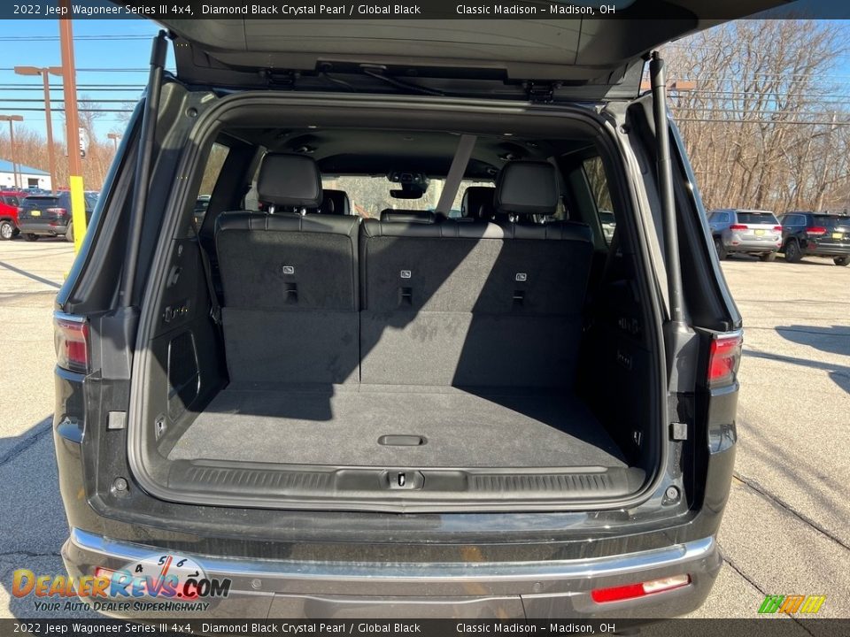 2022 Jeep Wagoneer Series III 4x4 Diamond Black Crystal Pearl / Global Black Photo #13