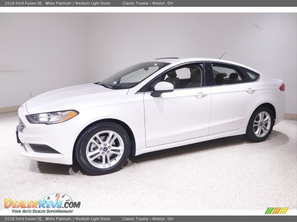 2018 Ford Fusion SE White Platinum / Medium Light Stone Photo #3