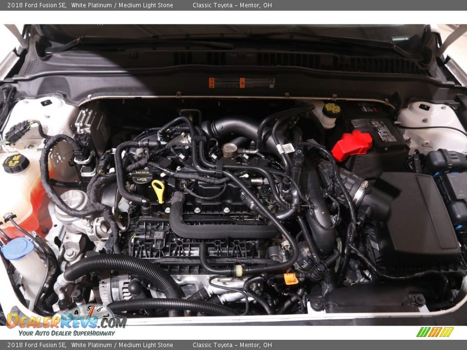 2018 Ford Fusion SE White Platinum / Medium Light Stone Photo #18