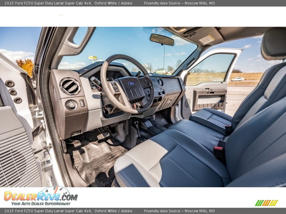 2015 Ford F250 Super Duty Lariat Super Cab 4x4 Oxford White / Adobe Photo #19