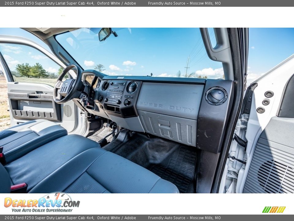 2015 Ford F250 Super Duty Lariat Super Cab 4x4 Oxford White / Adobe Photo #25
