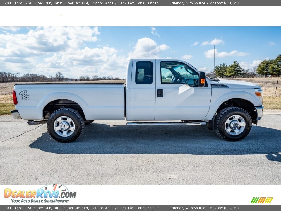 2011 Ford F250 Super Duty Lariat SuperCab 4x4 Oxford White / Black Two Tone Leather Photo #3