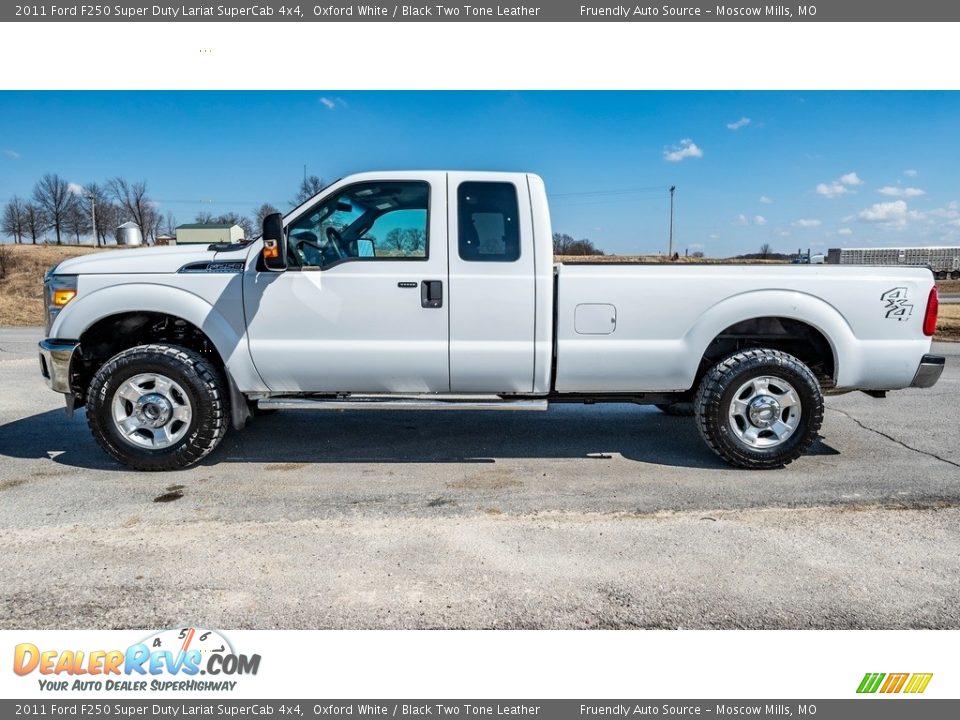 2011 Ford F250 Super Duty Lariat SuperCab 4x4 Oxford White / Black Two Tone Leather Photo #7