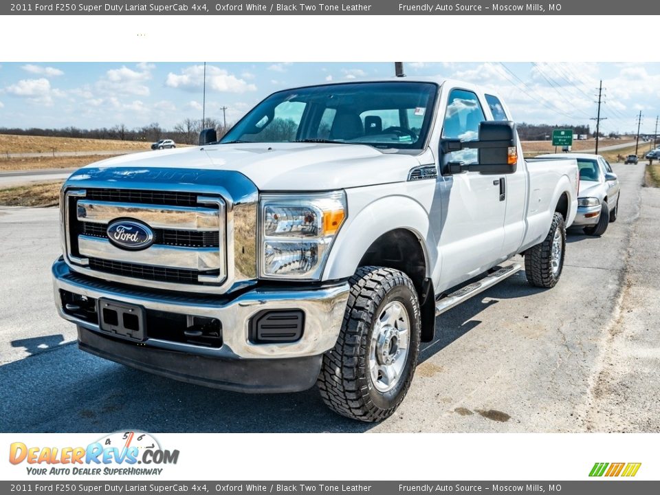 2011 Ford F250 Super Duty Lariat SuperCab 4x4 Oxford White / Black Two Tone Leather Photo #8