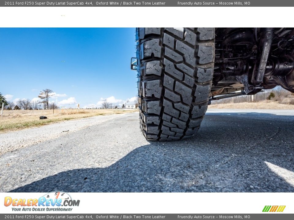 2011 Ford F250 Super Duty Lariat SuperCab 4x4 Oxford White / Black Two Tone Leather Photo #14