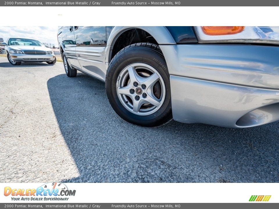 2000 Pontiac Montana International Blue Metallic / Gray Photo #2