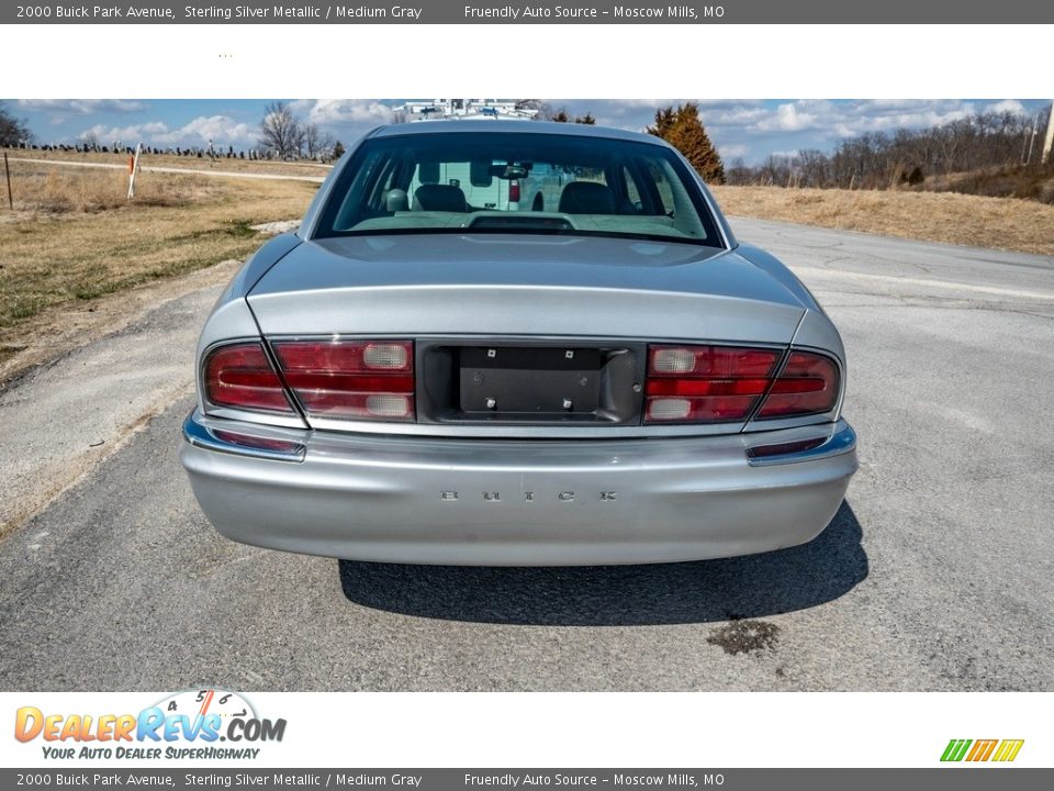 2000 Buick Park Avenue Sterling Silver Metallic / Medium Gray Photo #5