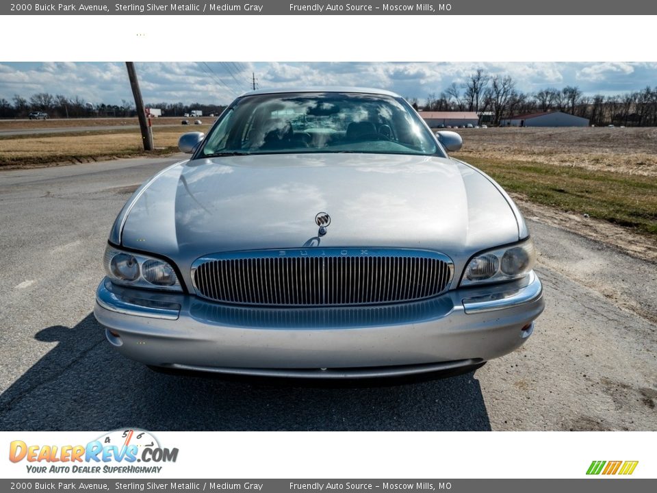 2000 Buick Park Avenue Sterling Silver Metallic / Medium Gray Photo #9