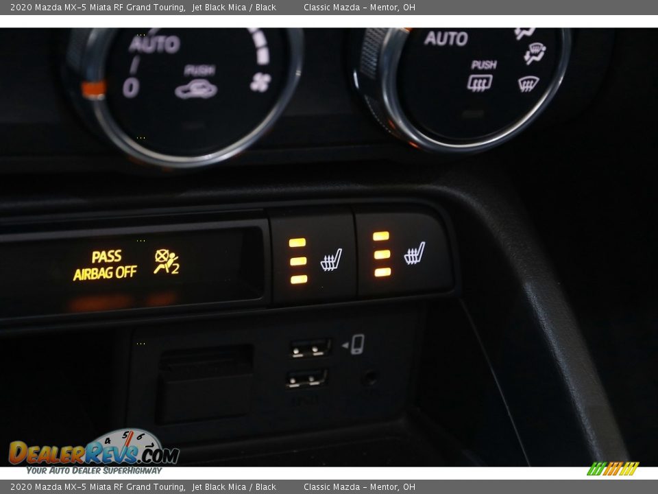 Controls of 2020 Mazda MX-5 Miata RF Grand Touring Photo #15