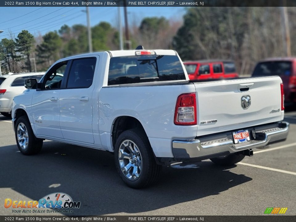 2022 Ram 1500 Big Horn Crew Cab 4x4 Bright White / Black Photo #4