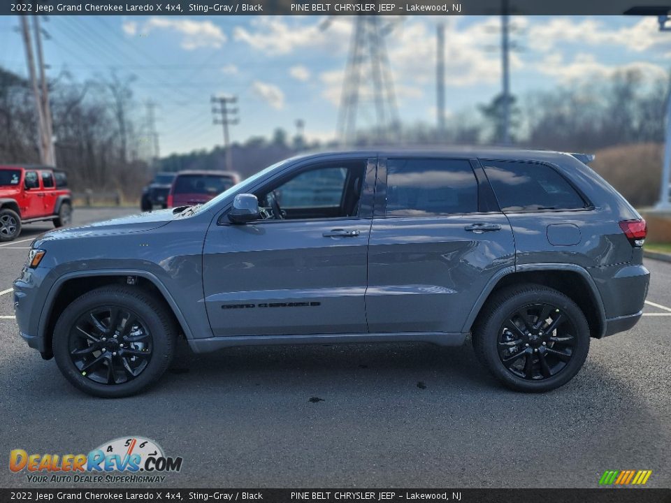 2022 Jeep Grand Cherokee Laredo X 4x4 Sting-Gray / Black Photo #3