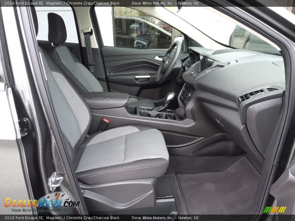 2019 Ford Escape SE Magnetic / Chromite Gray/Charcoal Black Photo #15