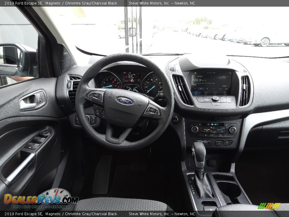 2019 Ford Escape SE Magnetic / Chromite Gray/Charcoal Black Photo #16