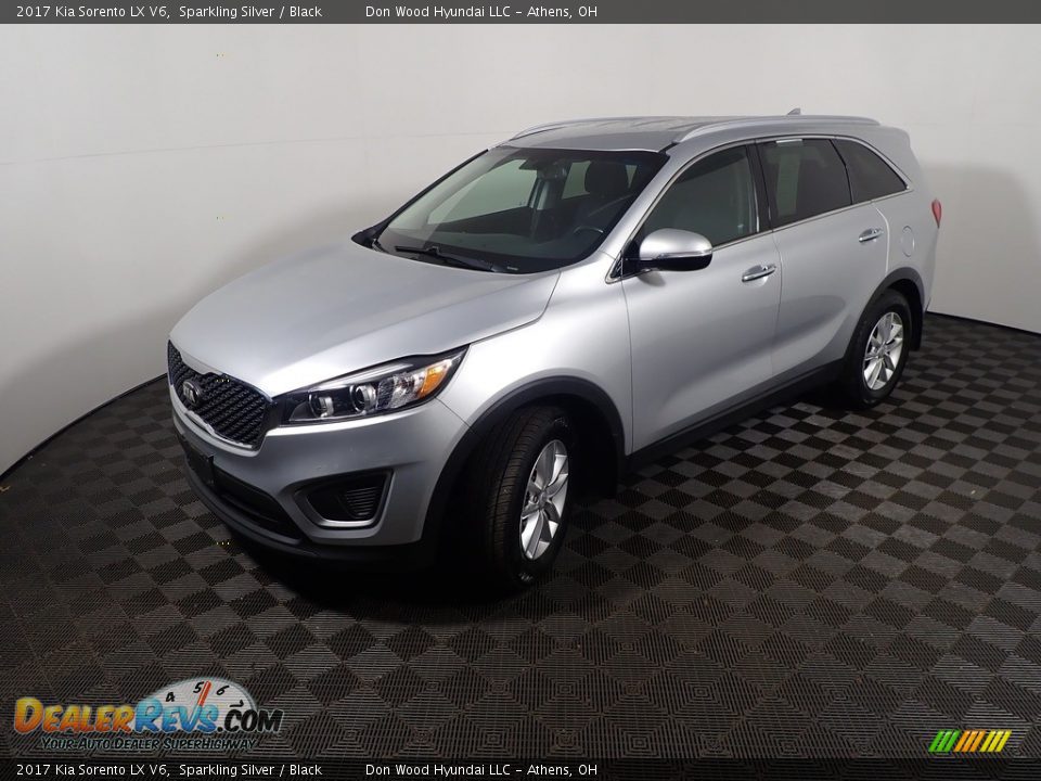 2017 Kia Sorento LX V6 Sparkling Silver / Black Photo #9