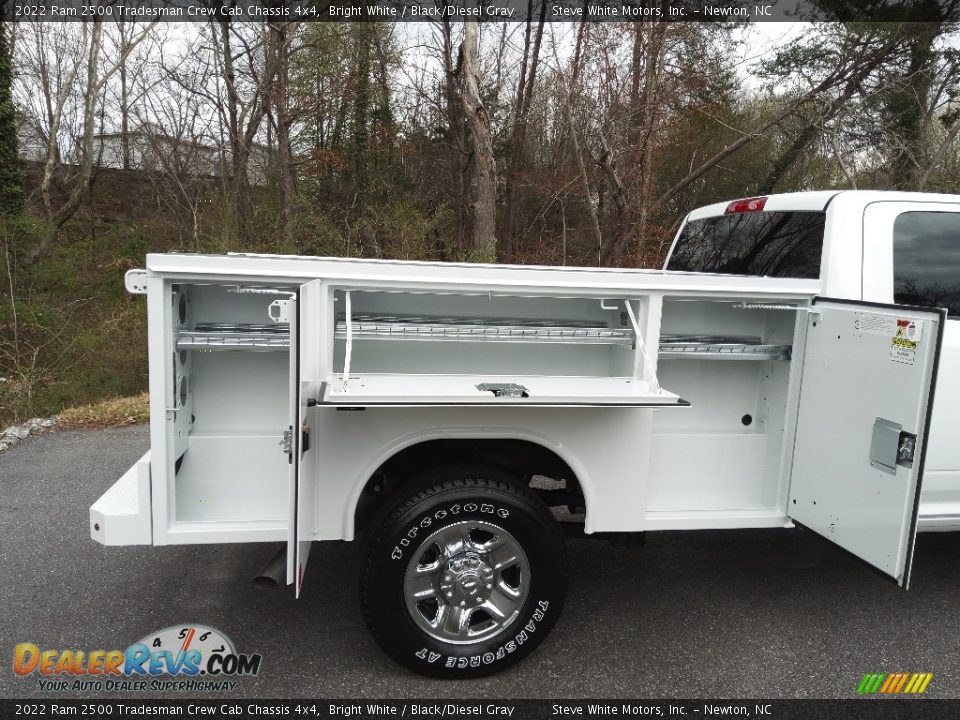 2022 Ram 2500 Tradesman Crew Cab Chassis 4x4 Bright White / Black/Diesel Gray Photo #7