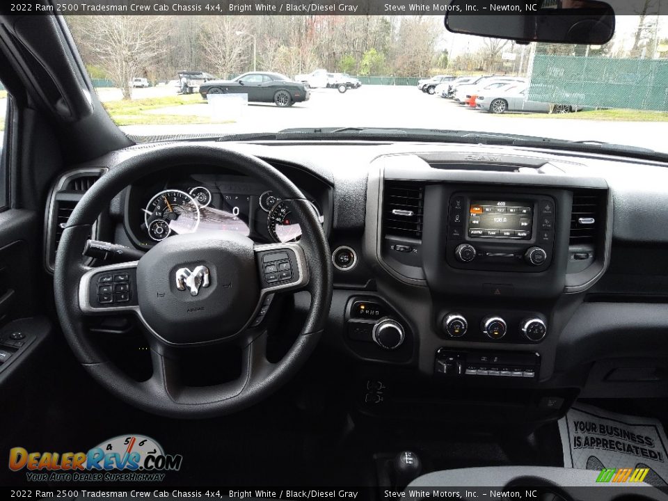 2022 Ram 2500 Tradesman Crew Cab Chassis 4x4 Bright White / Black/Diesel Gray Photo #19