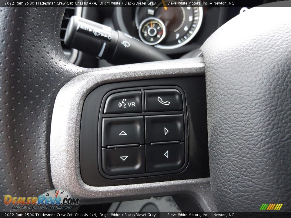 2022 Ram 2500 Tradesman Crew Cab Chassis 4x4 Bright White / Black/Diesel Gray Photo #20