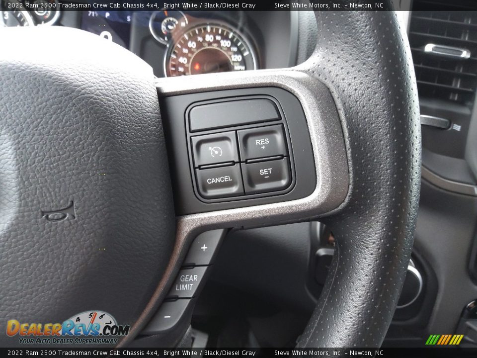 2022 Ram 2500 Tradesman Crew Cab Chassis 4x4 Bright White / Black/Diesel Gray Photo #21
