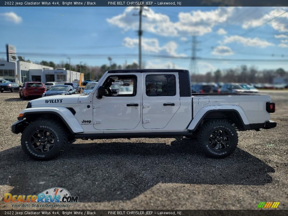 2022 Jeep Gladiator Willys 4x4 Bright White / Black Photo #3