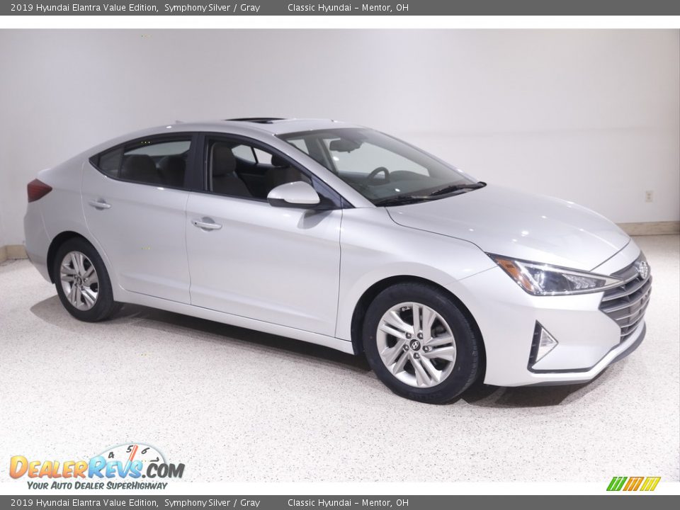 2019 Hyundai Elantra Value Edition Symphony Silver / Gray Photo #1