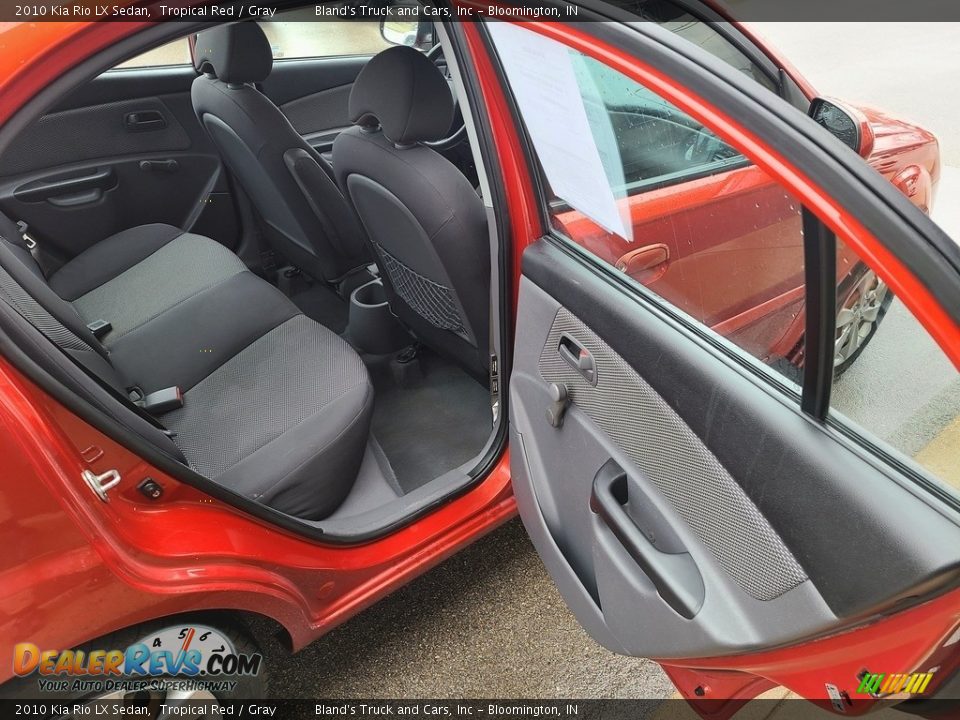 2010 Kia Rio LX Sedan Tropical Red / Gray Photo #22