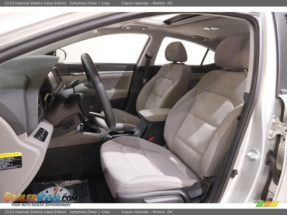 2019 Hyundai Elantra Value Edition Symphony Silver / Gray Photo #5