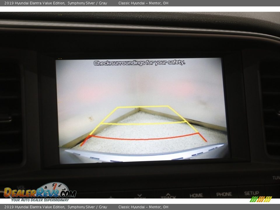 2019 Hyundai Elantra Value Edition Symphony Silver / Gray Photo #11