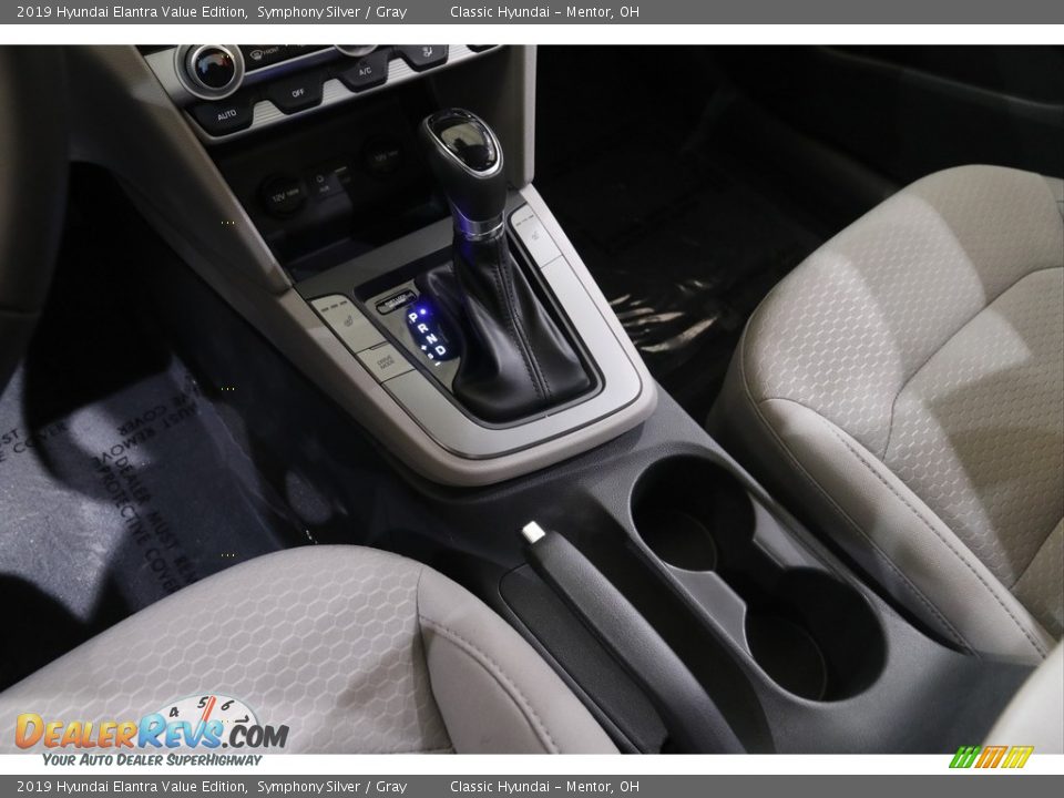 2019 Hyundai Elantra Value Edition Symphony Silver / Gray Photo #13