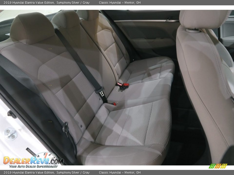 2019 Hyundai Elantra Value Edition Symphony Silver / Gray Photo #15