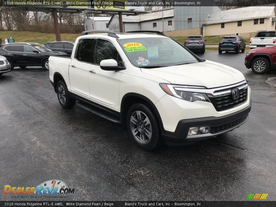 2018 Honda Ridgeline RTL-E AWD White Diamond Pearl / Beige Photo #4