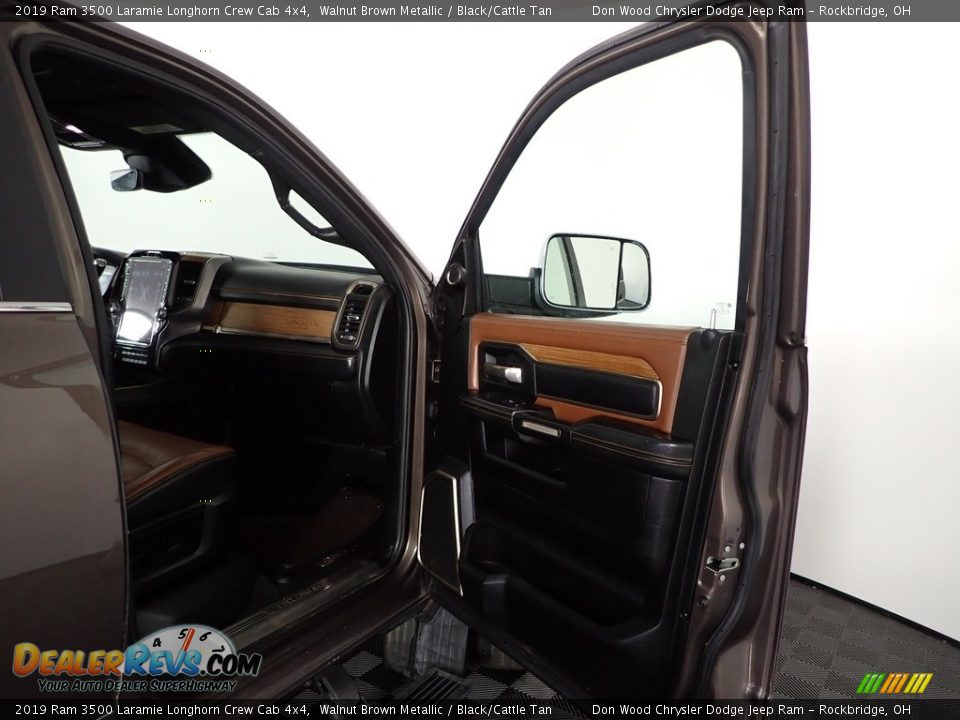 2019 Ram 3500 Laramie Longhorn Crew Cab 4x4 Walnut Brown Metallic / Black/Cattle Tan Photo #33