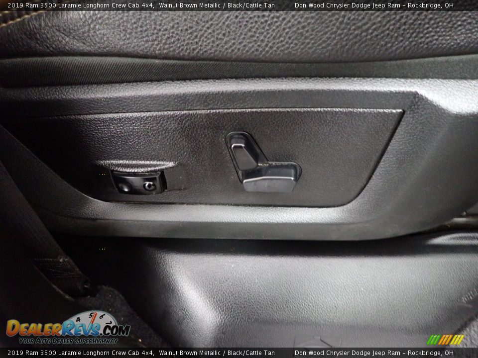 2019 Ram 3500 Laramie Longhorn Crew Cab 4x4 Walnut Brown Metallic / Black/Cattle Tan Photo #35