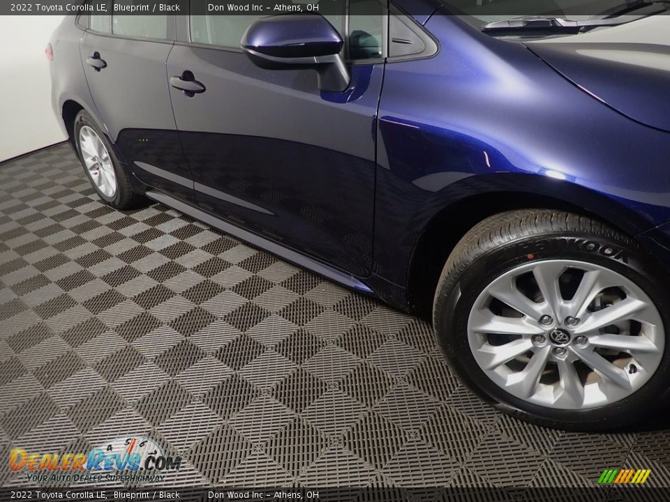 2022 Toyota Corolla LE Blueprint / Black Photo #4