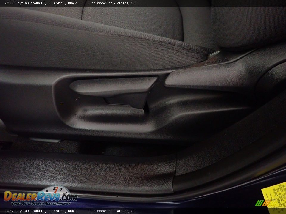 2022 Toyota Corolla LE Blueprint / Black Photo #23