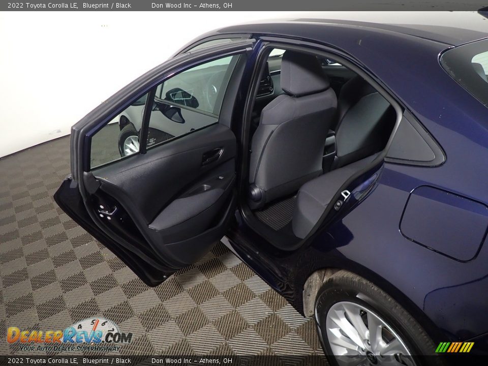 2022 Toyota Corolla LE Blueprint / Black Photo #34