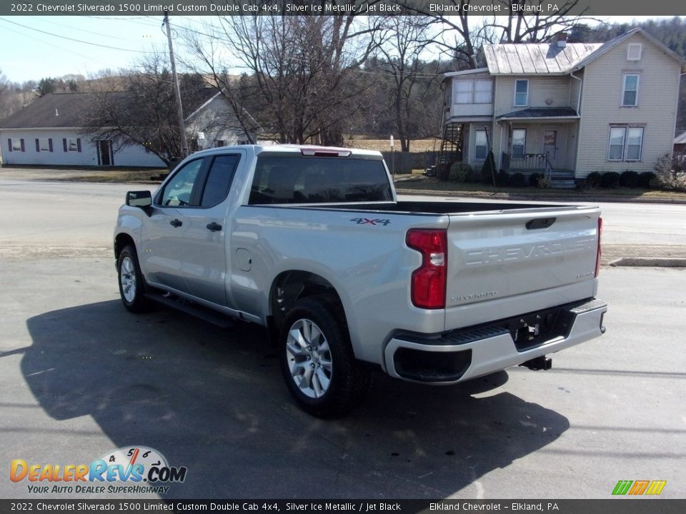 2022 Chevrolet Silverado 1500 Limited Custom Double Cab 4x4 Silver Ice Metallic / Jet Black Photo #6