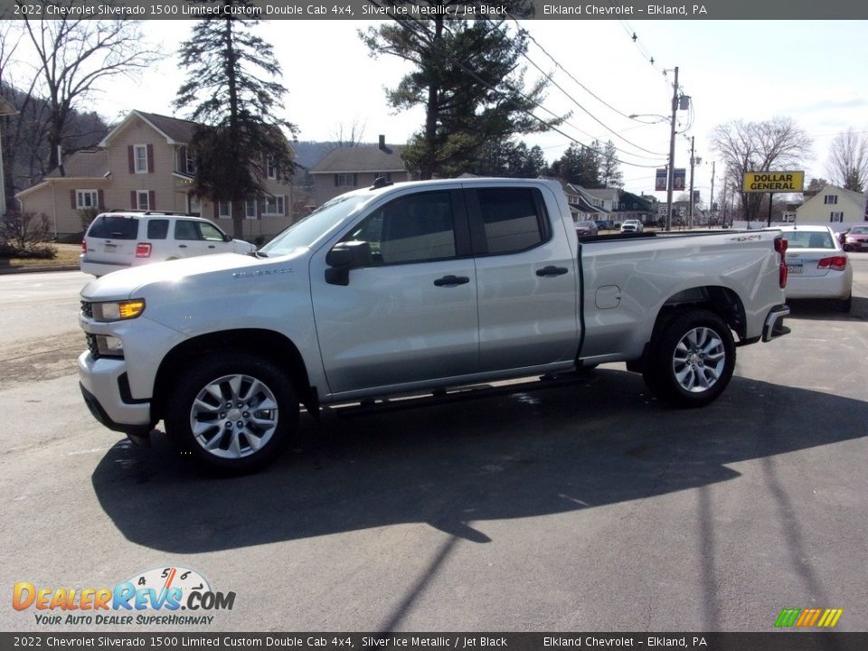 2022 Chevrolet Silverado 1500 Limited Custom Double Cab 4x4 Silver Ice Metallic / Jet Black Photo #8