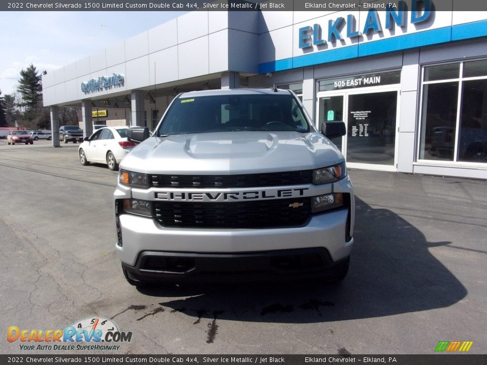 2022 Chevrolet Silverado 1500 Limited Custom Double Cab 4x4 Silver Ice Metallic / Jet Black Photo #10