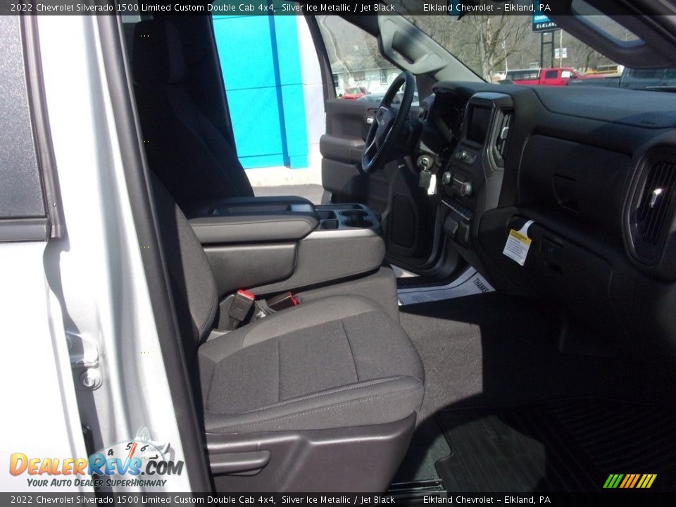2022 Chevrolet Silverado 1500 Limited Custom Double Cab 4x4 Silver Ice Metallic / Jet Black Photo #21