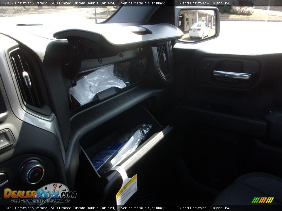 2022 Chevrolet Silverado 1500 Limited Custom Double Cab 4x4 Silver Ice Metallic / Jet Black Photo #34