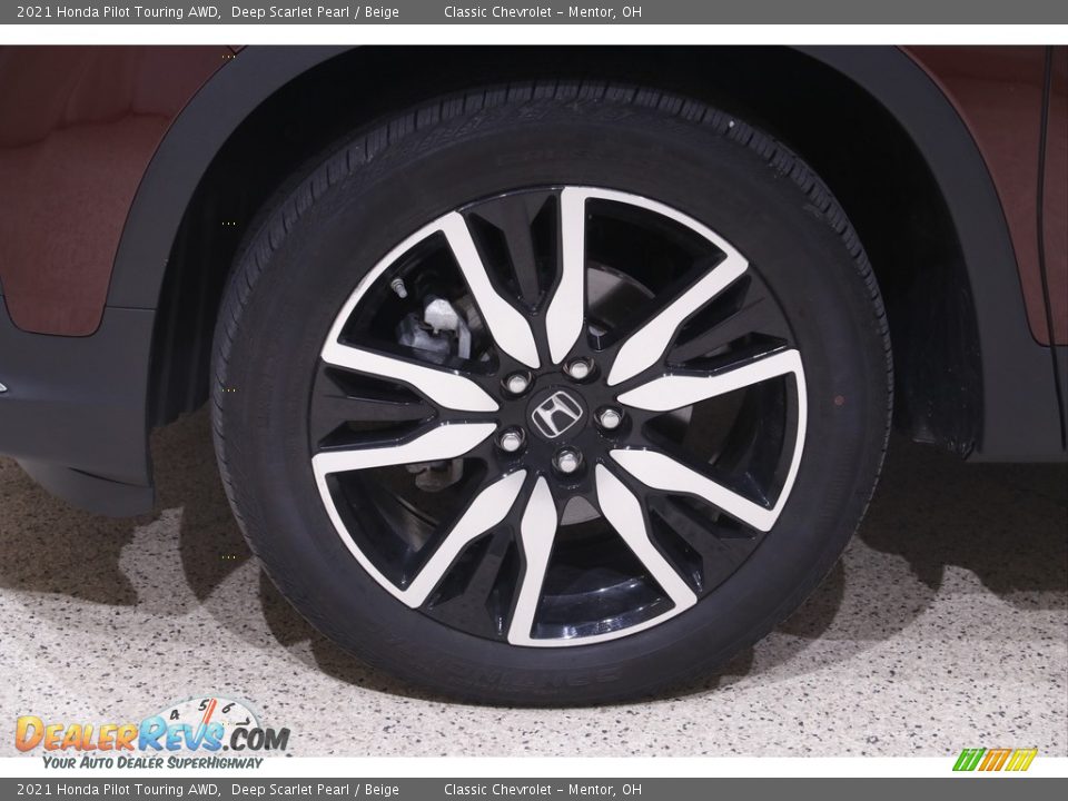 2021 Honda Pilot Touring AWD Wheel Photo #22