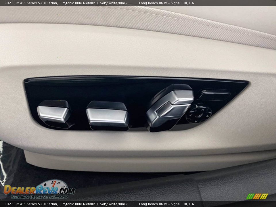 2022 BMW 5 Series 540i Sedan Phytonic Blue Metallic / Ivory White/Black Photo #11