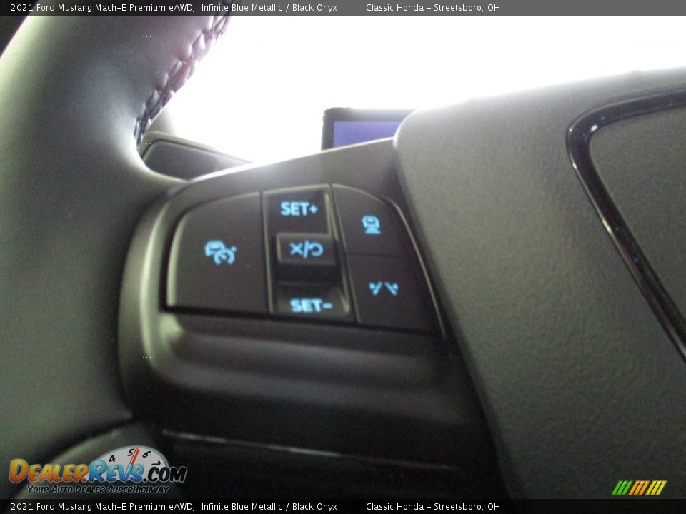 2021 Ford Mustang Mach-E Premium eAWD Steering Wheel Photo #34