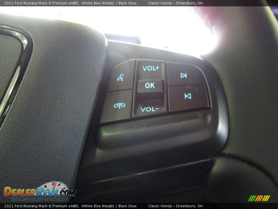 2021 Ford Mustang Mach-E Premium eAWD Steering Wheel Photo #35