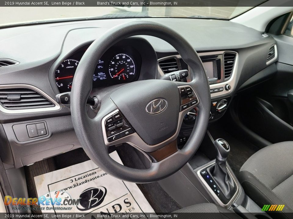 2019 Hyundai Accent SE Linen Beige / Black Photo #3