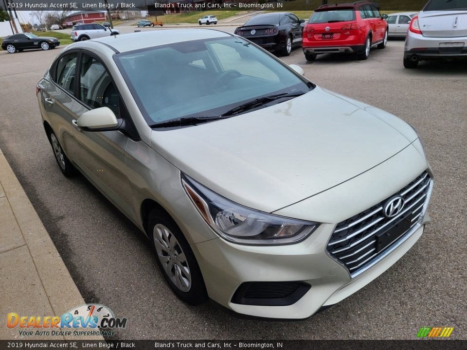 2019 Hyundai Accent SE Linen Beige / Black Photo #10