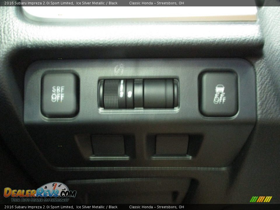 2016 Subaru Impreza 2.0i Sport Limited Ice Silver Metallic / Black Photo #32