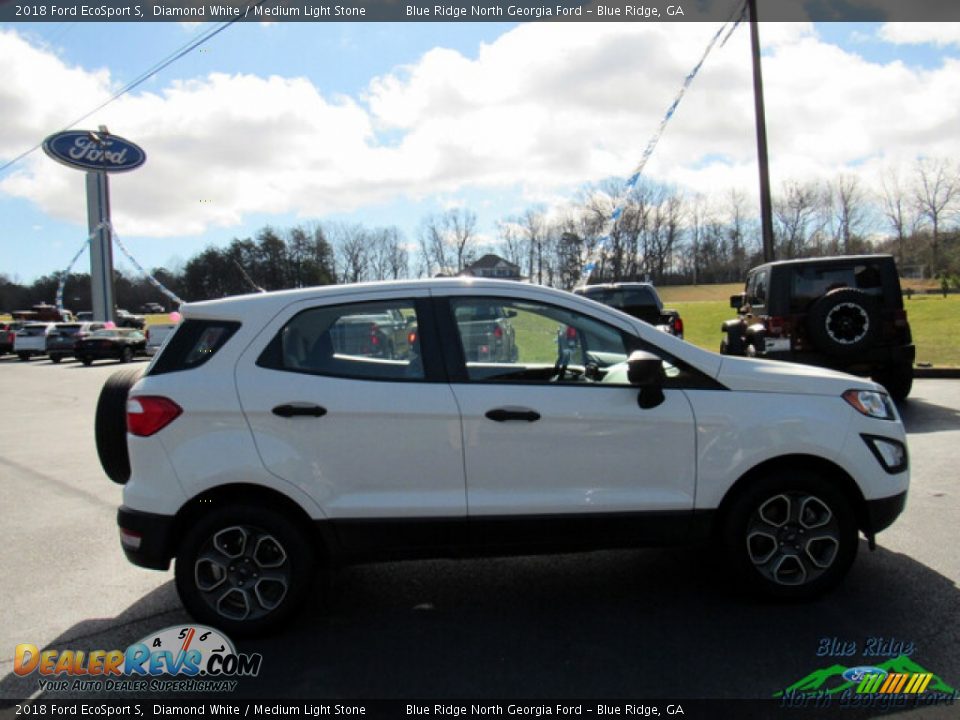 2018 Ford EcoSport S Diamond White / Medium Light Stone Photo #6